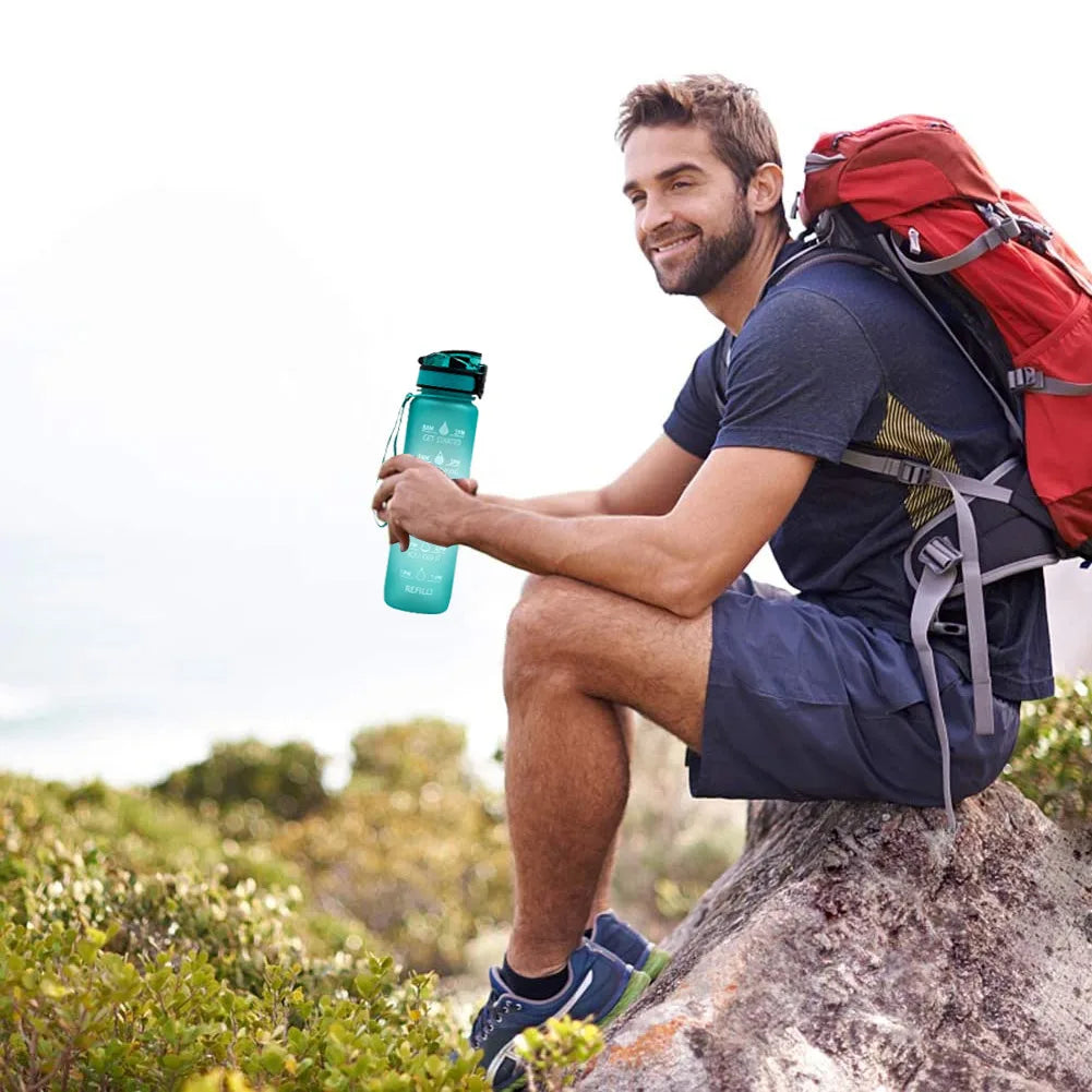 FitHydrate - Botella deportiva con seguimiento de objetivos